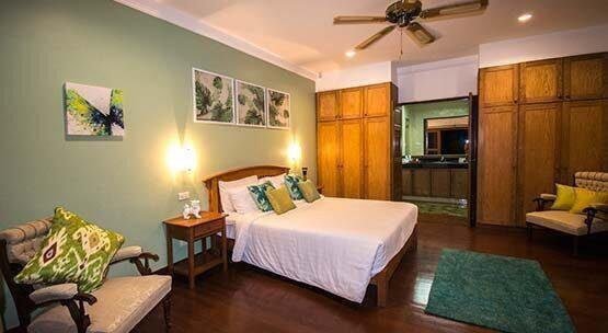 emerald-suite-villa-oriole-featured