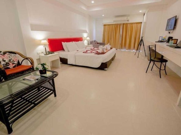 WhatsApp Image 2023-12-05 at 11.44.21