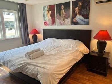 WhatsApp Image 2023-12-10 at 16.44.48 (1)