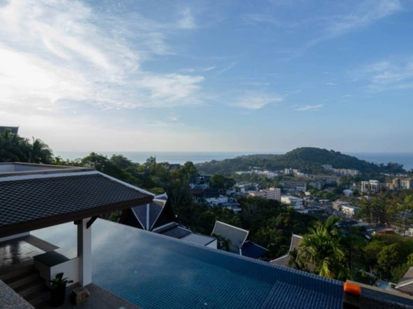 4 bedroom in Bang Tao - 140